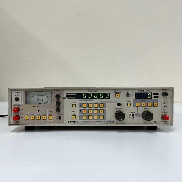 VP-8179B10 Panasonic 10kHz to 240MHz FM/AM Signal Generator